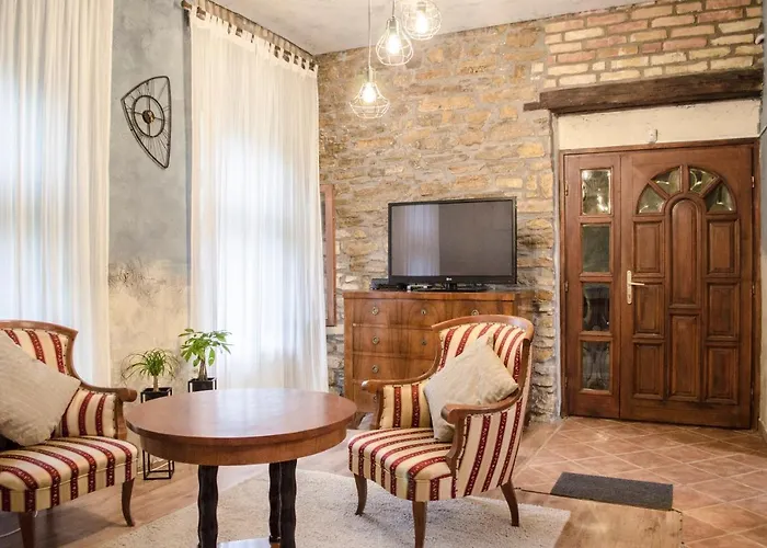 Kohaz Apartman 아파트 베스프렘